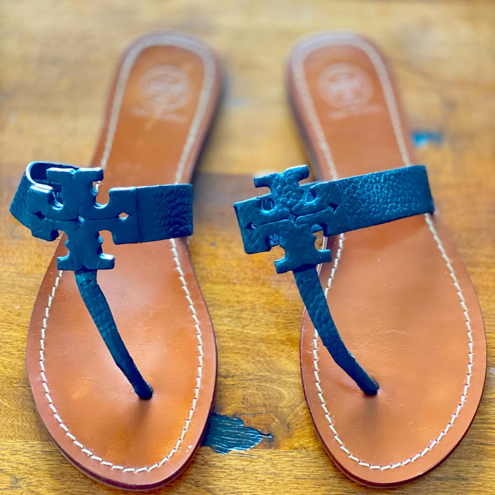 Tory Burch Black Logo Leather Sandals, Size 7